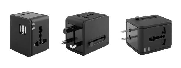 5 Alasan Kamu Harus Punya Travel Adaptor Saat Traveling