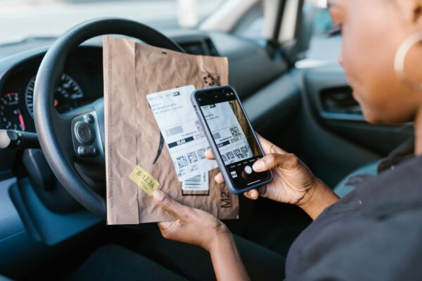 Bikin Konsumen Auto Checkout: Rahasia Konten Marketing yang Ngegas Penjualan di E-Commerce