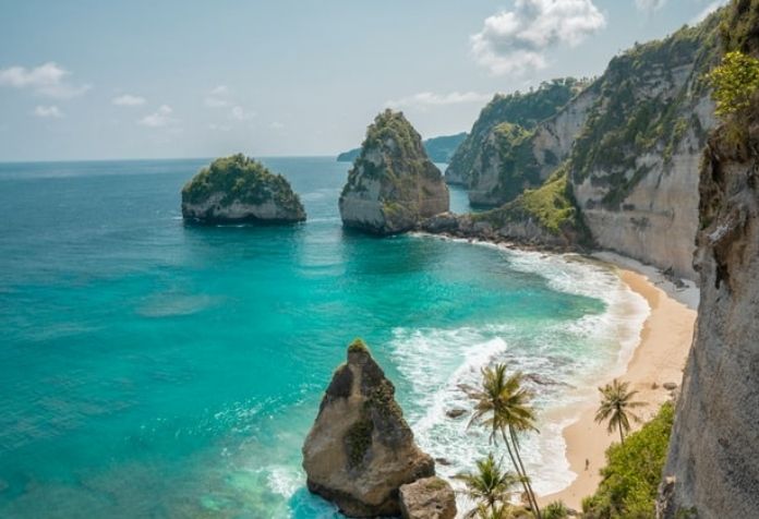 First Time ke Bali? Ikuti 7 Trik Hemat Ini Biar Liburan Berasa Sultan!