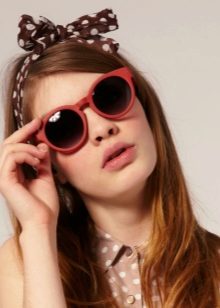 Retro Look Comeback: Panduan Busana Jadul yang Bikin Gaya Makin Kece