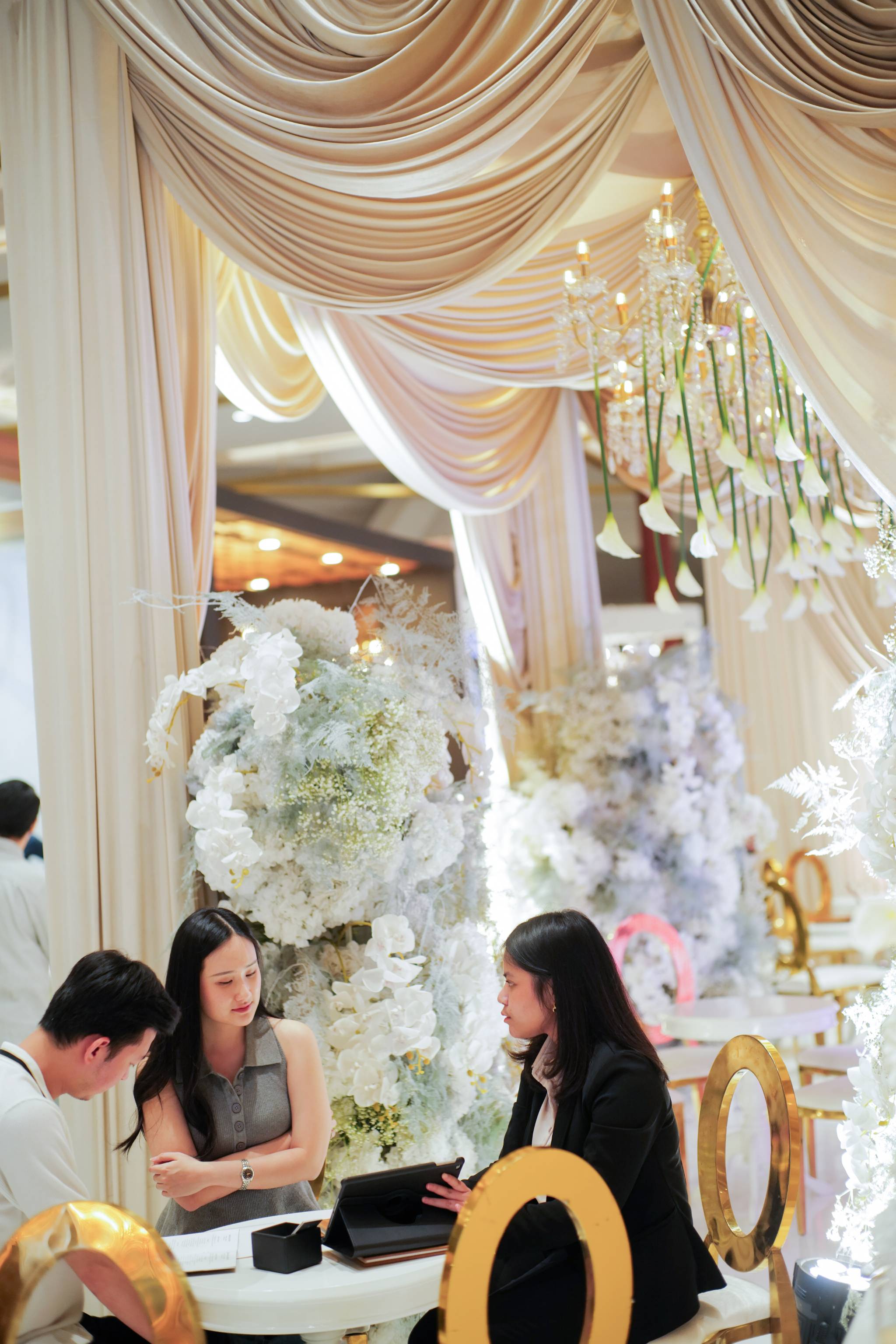 Keliling Assembly Hall JICC: Berburu Venue Hotel Mewah & Hadiah Kekinian di Jakarta Wedding Festival 2025