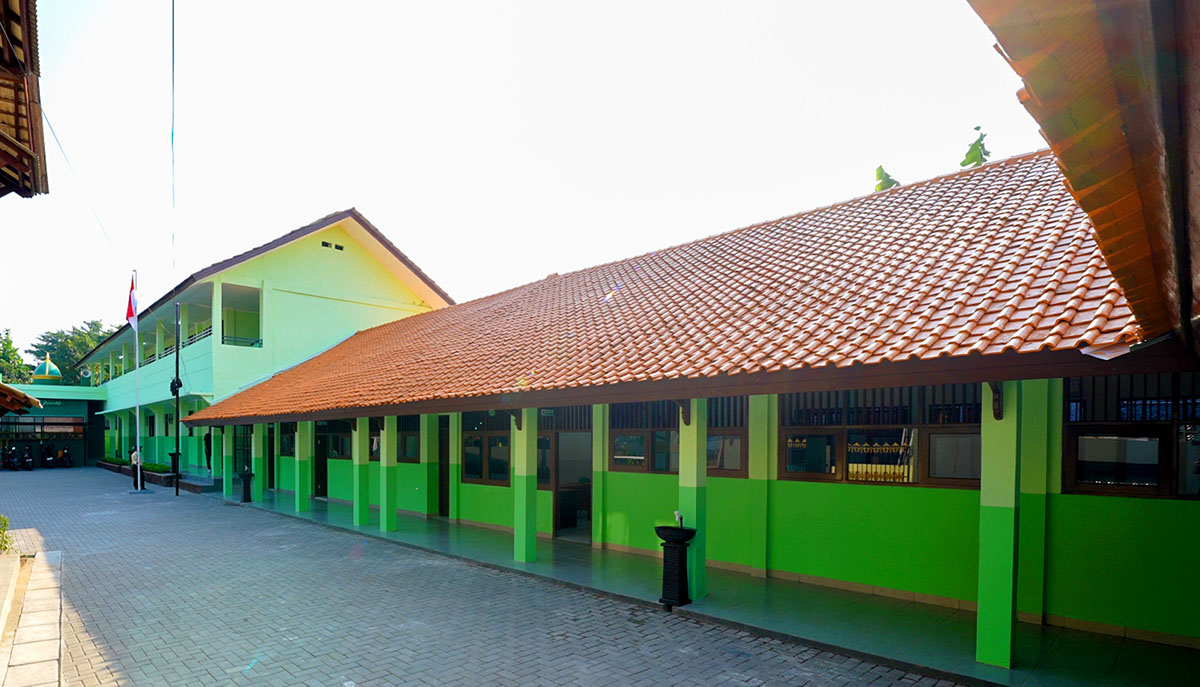Bukan Cuma Bangun Kota: Renovasi 500 Rumah dan Puluhan Fasum di Bekasi Jadi Kado 50 Tahun Summarecon
