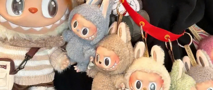 Wakuku vs Labubu: Pendatang Baru Cute-Ugly yang Siap Kuasai Dunia Blind Box