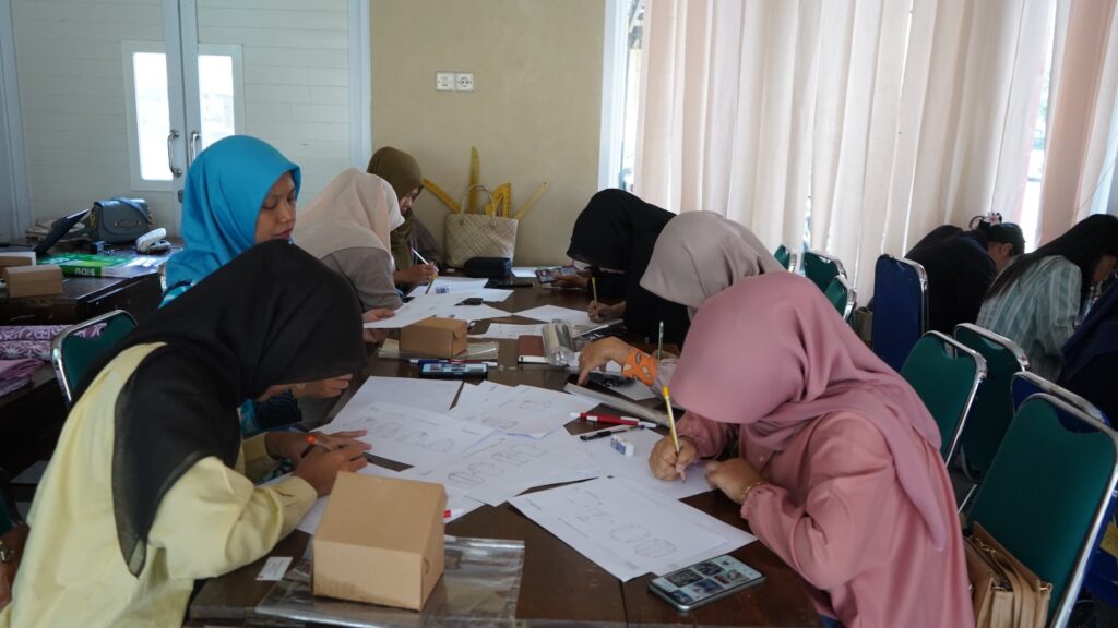 Batik Purbalingga Naik Kelas: Dari Kain Tradisional ke Fashion Ready to Wear Berkelas Global