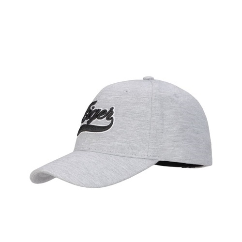 8 Topi Baseball EIGER yang Bikin Gaya Kasualmu Auto Naik Kelas