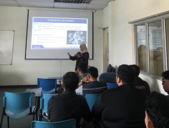 Batik Jetis Go Digital: Saat Warisan Budaya Naik Kelas Jadi Primadona Fashion Modern