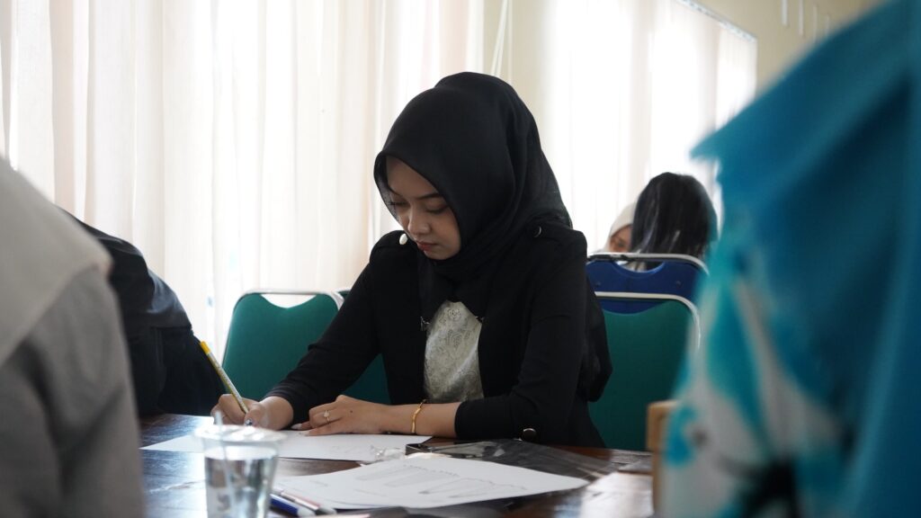 Batik Purbalingga Naik Kelas: Dari Kain Tradisional ke Fashion Ready to Wear Berkelas Global