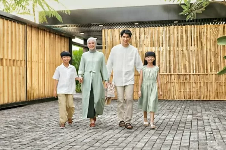 Tren Warna Baju Lebaran 2025: Panduan Warna Keren Biar Silaturahmi Makin Stylish
