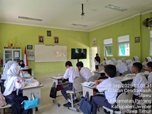 Kelas-Kelas MTsN 2 Jember Disulap Jadi Ruang Belajar Aesthetic: Green, Clean, dan Penuh Literasi