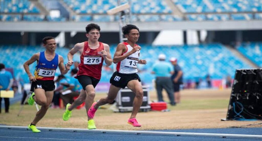 Dari Rekor Lari ke Pembawa Panji: Kisah Robi Syianturi Menuju SEA Games 2025