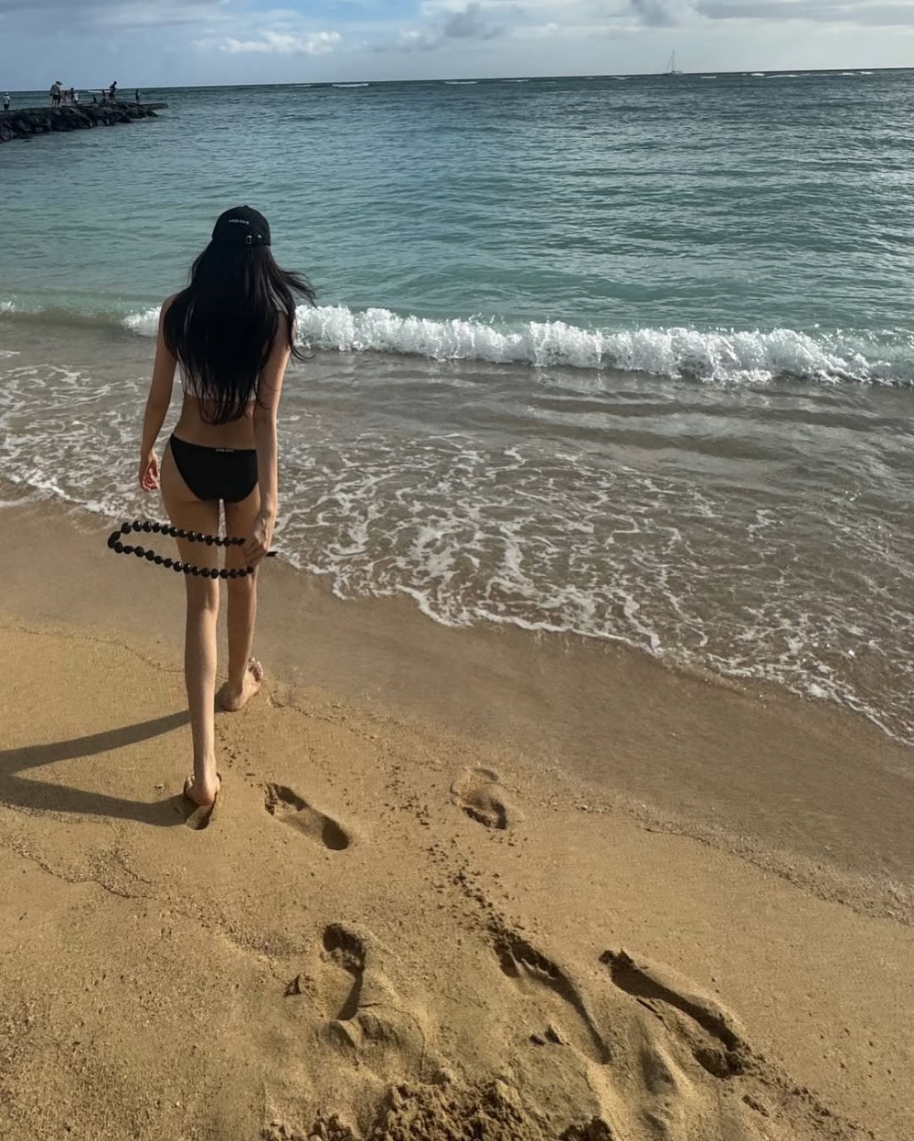 Body Goals ala Hyomin: Honeymoon di Hawaii Berkat Pilates Rutin