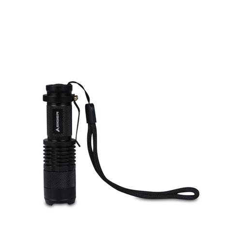 Enver Flashlight adalah salah satu senter terbaik untuk naik gunung dari EIGER