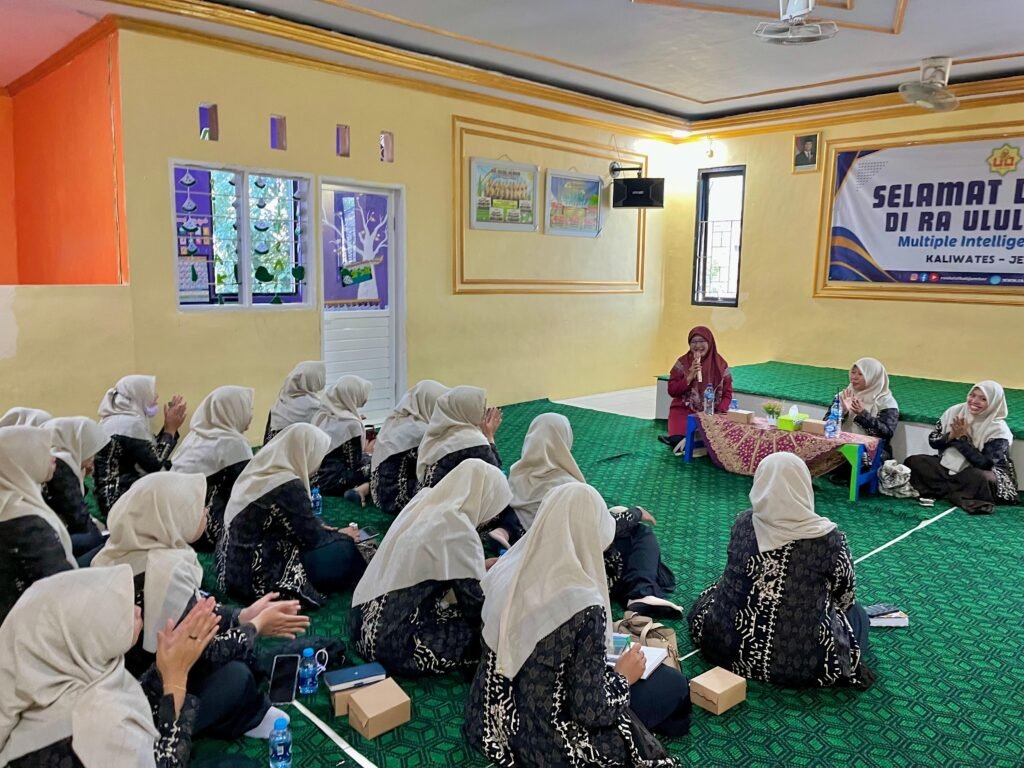 Belajar Santai, Berbagi Praktik Baik: Serunya Studi Visit KKRA-02 di RA Ulul Albab