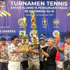 Usia Hampir 70, Masih Juara! Kisah Sutikno Muliadi yang Antar IKA UNDIP Kembali Berjaya di Tenis Nasional