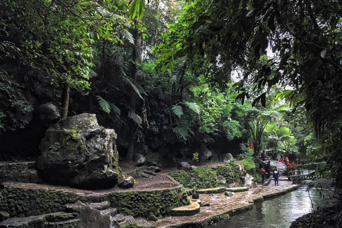 15 Destinasi Kuningan Paling Hits 2026: Dari Gunung, Curug, sampai Situs Bersejarah!