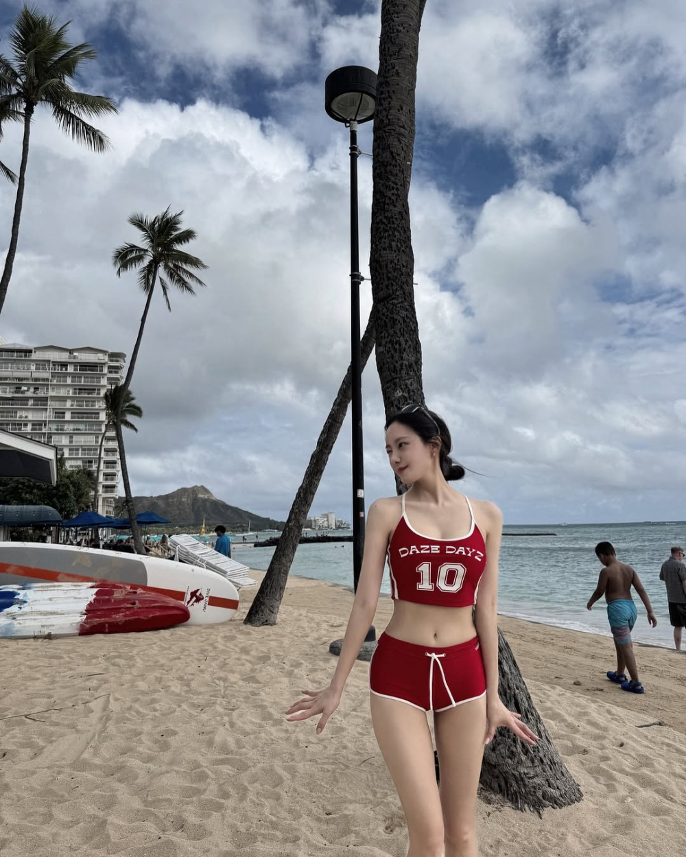 Body Goals ala Hyomin: Honeymoon di Hawaii Berkat Pilates Rutin