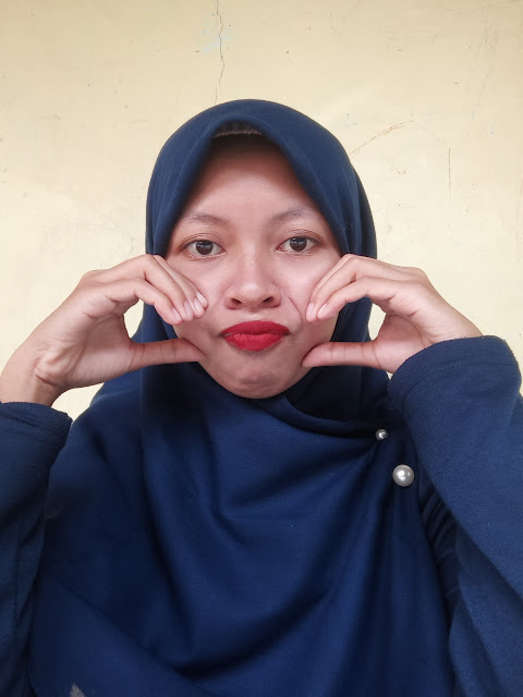 Lip Cream IMPLORA X RELAXA Rasa Permen: Bikin Bibir Merona dan Auto Happy!