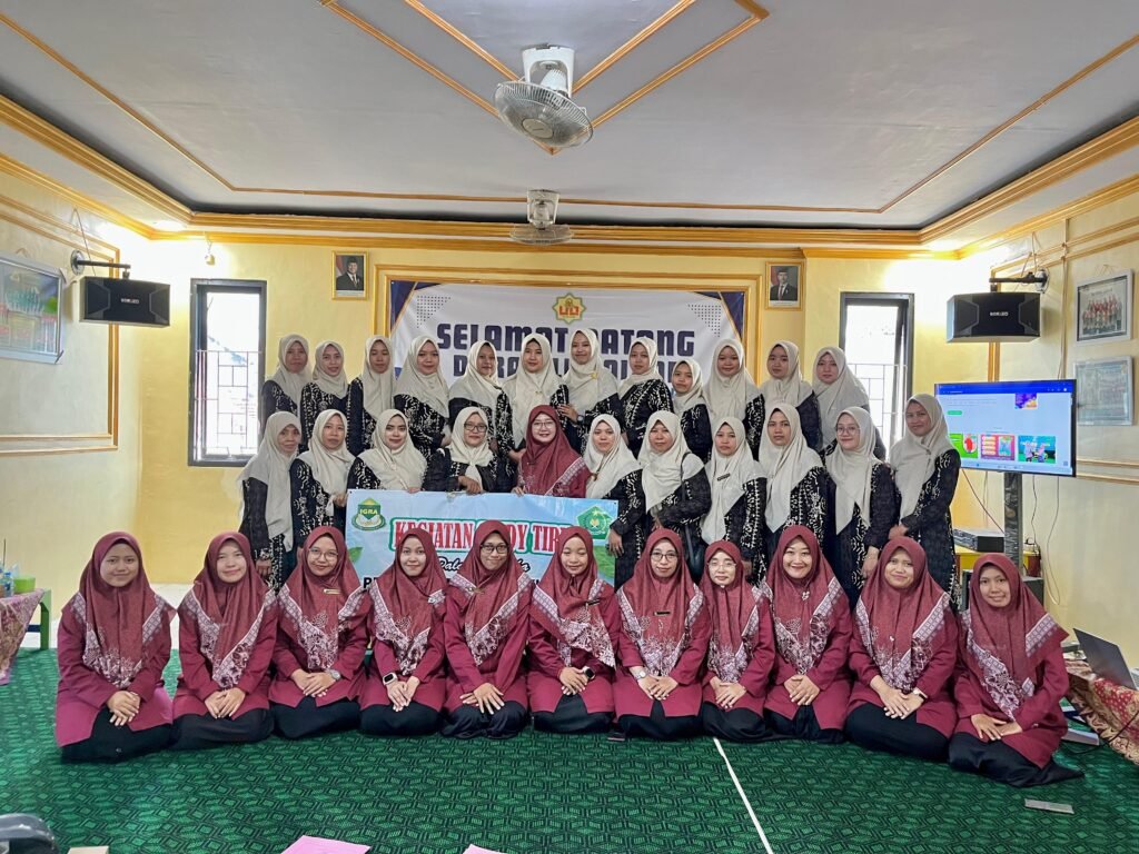Belajar Santai, Berbagi Praktik Baik: Serunya Studi Visit KKRA-02 di RA Ulul Albab