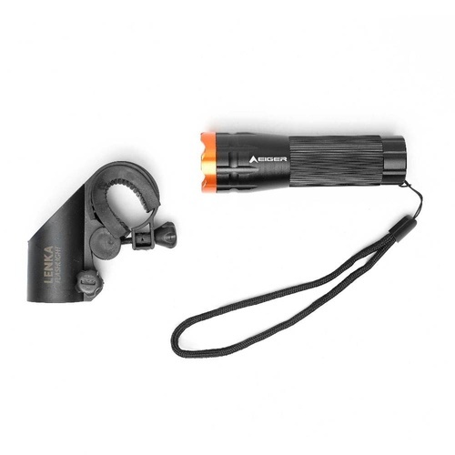 Lenka Flashlight adalah salah satu senter terbaik untuk naik gunung dari EIGER