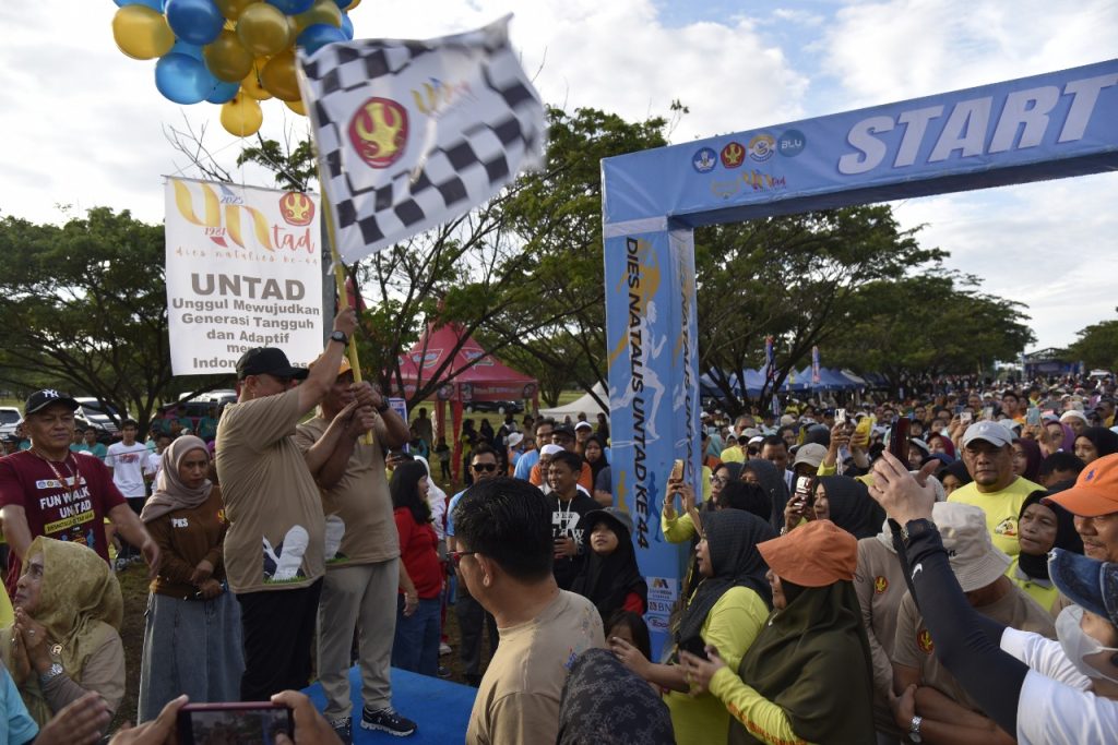 Ratusan Pelari Serbu Kampus! Fun Run & Fun Walk Untad Jadi Pemanasan Menuju Half Marathon