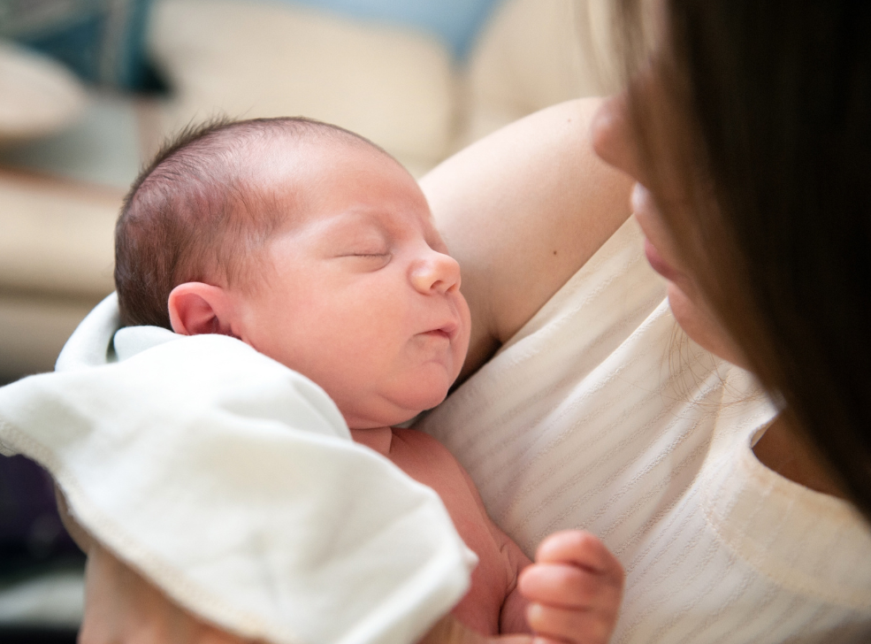 5 Kesalahan Merawat Newborn yang Sering Terjadi (Dan Cara Aman Menghindarinya)