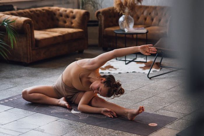Rutin Pilates Bisa Bikin Lemak Luntur & Badan Lebih Ramping: Ini Rahasia di Baliknya