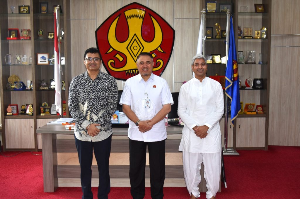 Yoga Pagi, Bharat Corner, dan Beasiswa ke India: Sehari yang Mengubah Cara Pandang Mahasiswa Untad