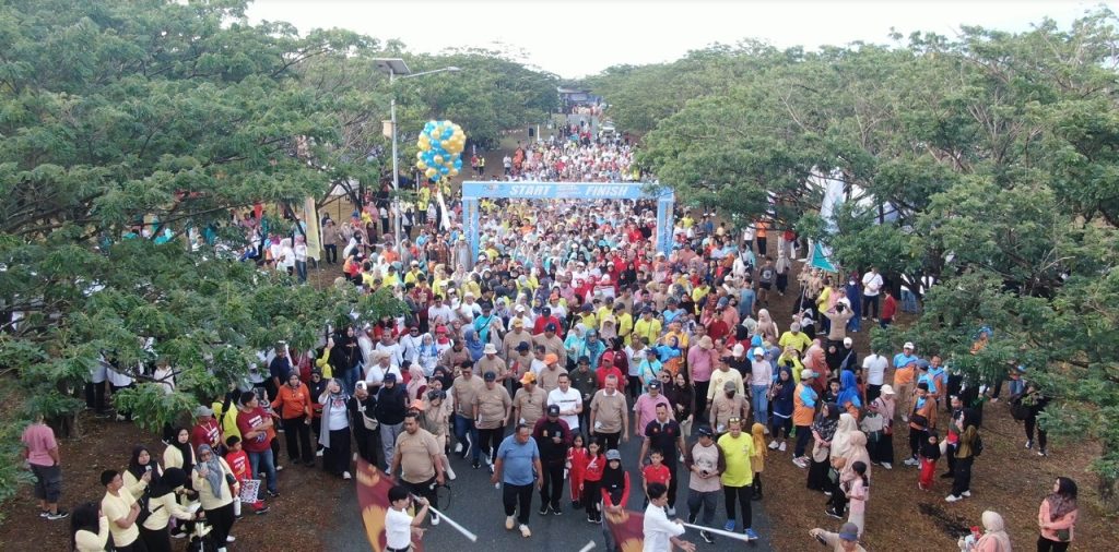 Ratusan Pelari Serbu Kampus! Fun Run & Fun Walk Untad Jadi Pemanasan Menuju Half Marathon