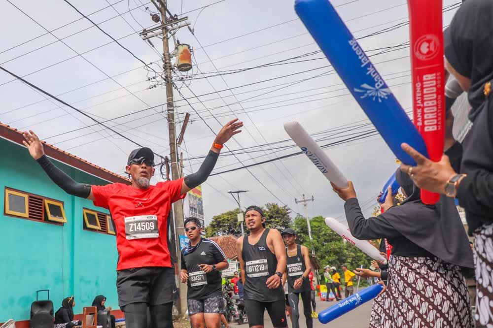 Borobudur Marathon 2025: 11.500 Pelari Lari, Ekonomi Magelang Ikut Ngebut!