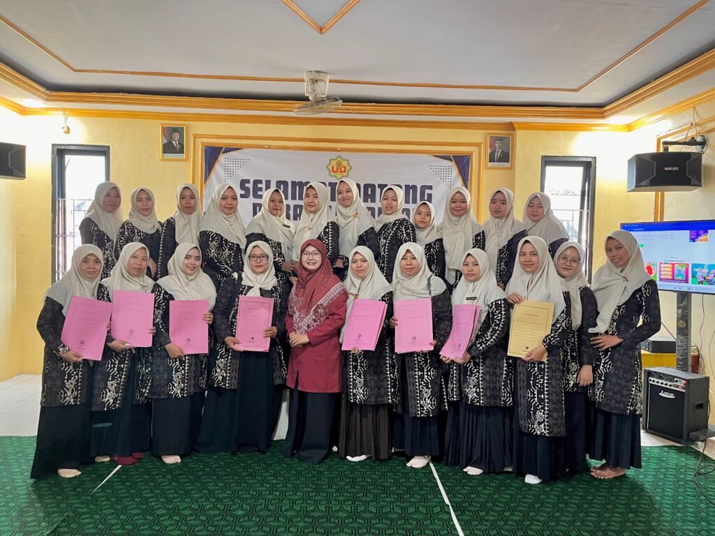 Belajar Santai, Berbagi Praktik Baik: Serunya Studi Visit KKRA-02 di RA Ulul Albab