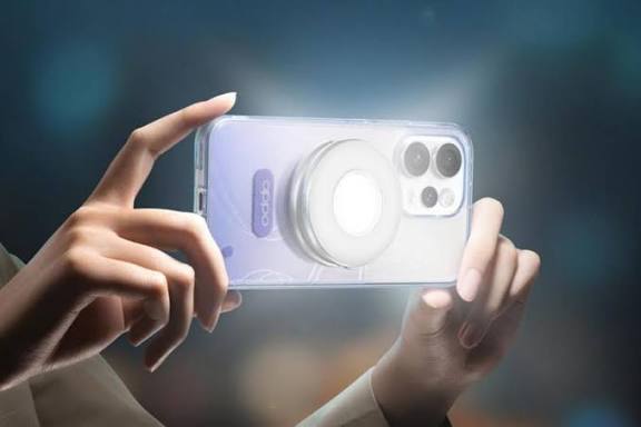 Lampu Flash Magnet Oppo yang Nempel di iPhone: Kecil, Cerdas, dan Bikin Foto Naik Level!