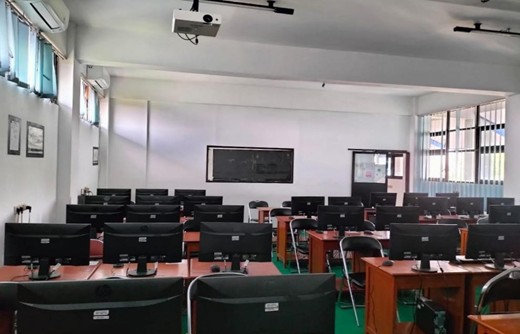 Kuliah Pilihan yang Bikin Mahasiswa Informatika Ketagihan: Bukan Cuma Main, Tapi Bikin Game Sendiri!
