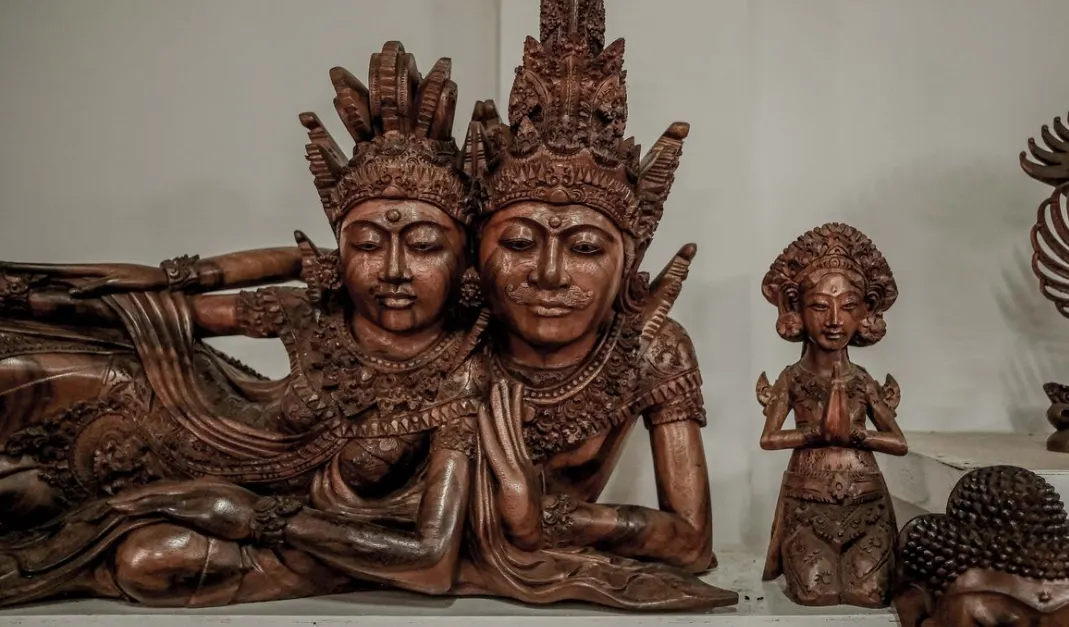 10 Oleh-Oleh Khas Bali Paling Wajib Beli, Biar Liburan Nggak Cuma Jadi Kenangan di Galeri