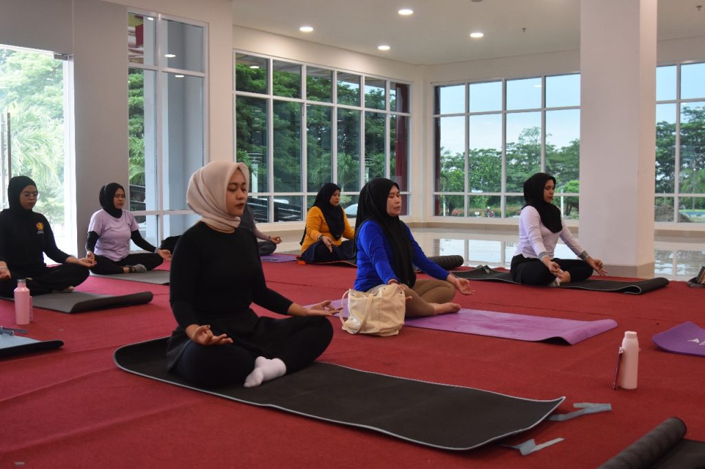 Yoga Pagi, Bharat Corner, dan Beasiswa ke India: Sehari yang Mengubah Cara Pandang Mahasiswa Untad