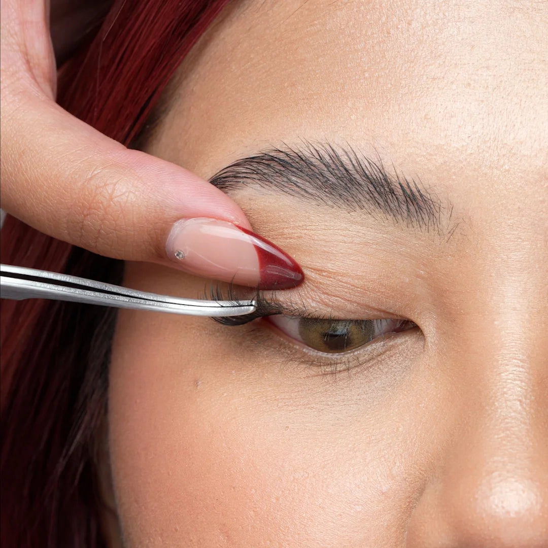 Step-by-Step Eyelash Extension yang Gampang Diikutin Pemula & MUA Baru
