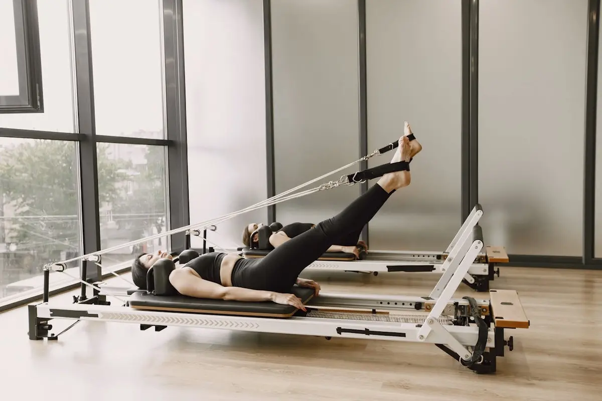 Mau Tetap Bugar dan Awet Muda di Purwokerto? Coba 3 Studio Pilates Favorit Ini!