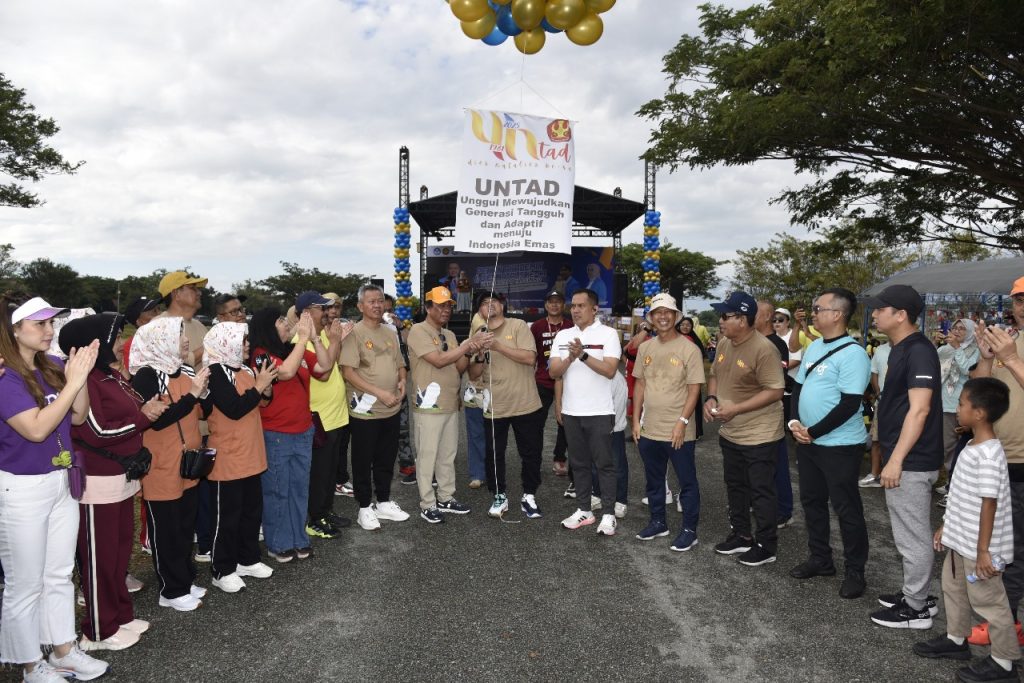 Ratusan Pelari Serbu Kampus! Fun Run & Fun Walk Untad Jadi Pemanasan Menuju Half Marathon