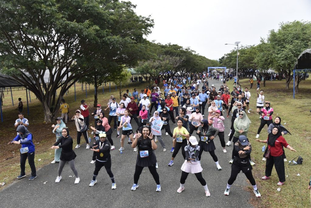 Ratusan Pelari Serbu Kampus! Fun Run & Fun Walk Untad Jadi Pemanasan Menuju Half Marathon