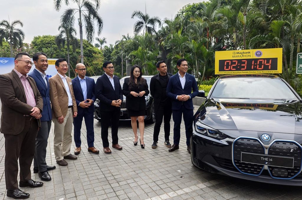 Maybank Marathon 2025: Ketika Pace the Future Bertemu Deretan Mobil Premium BMW