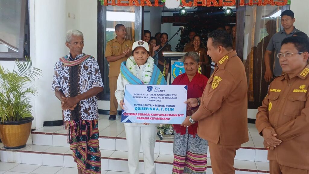 Astin Olin Bawa Pulang Perak SEA Games, Pulang Kampung Disambut Meriah plus Hujan Bonus!
