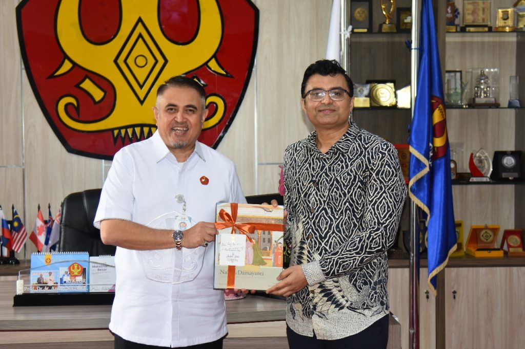Yoga Pagi, Bharat Corner, dan Beasiswa ke India: Sehari yang Mengubah Cara Pandang Mahasiswa Untad