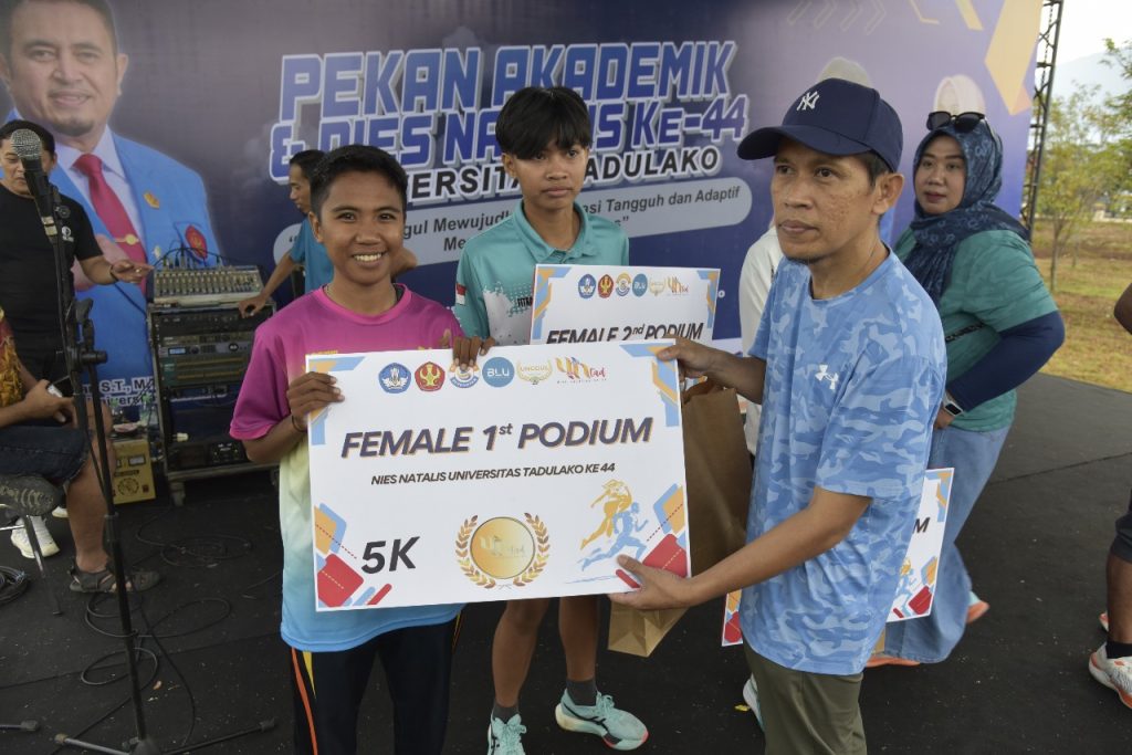 Ratusan Pelari Serbu Kampus! Fun Run & Fun Walk Untad Jadi Pemanasan Menuju Half Marathon