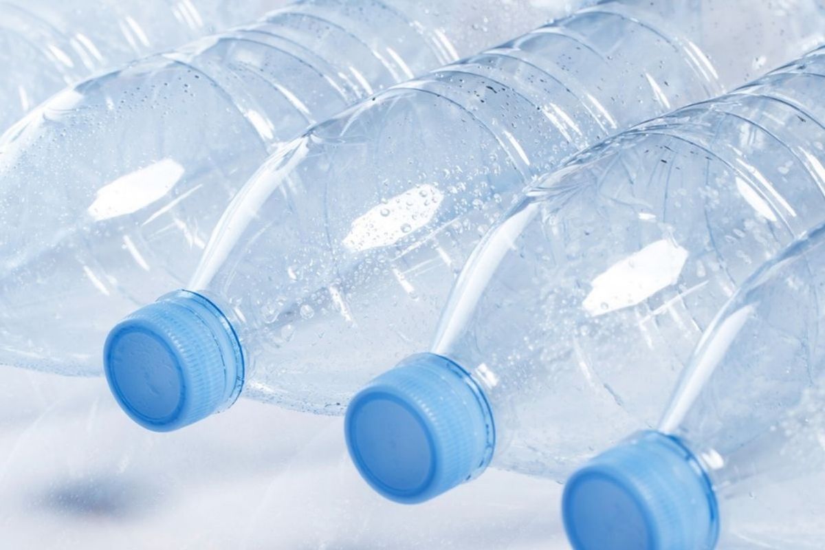 Ide Mainan & Kerajinan Unik dari Botol Bekas yang Bikin Rumah Makin Aesthetic