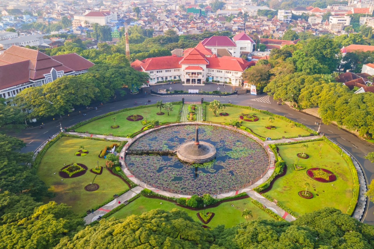 Siap Gas di Udara Sejuk Malang? Ini Panduan Lengkap Malang Half Marathon 2025
