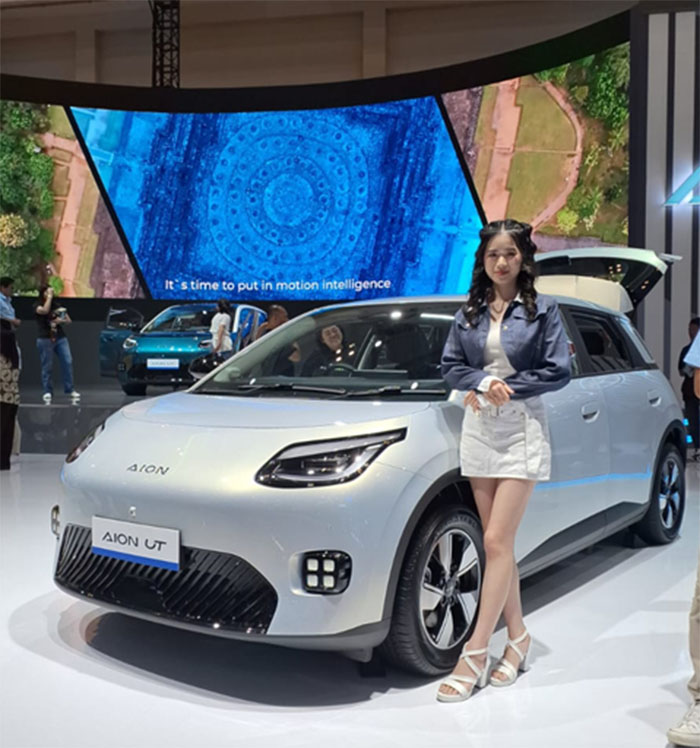 AION UT di GIIAS 2025: Mobil Listrik Pintar Paling Aman dan Canggih di Kelas Rp 300 Jutaan