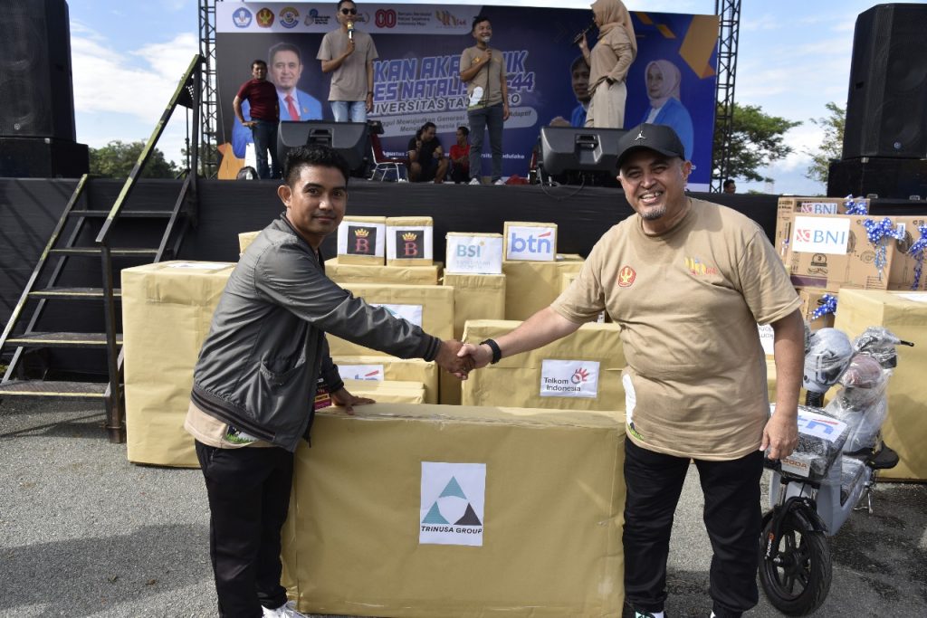 Ratusan Pelari Serbu Kampus! Fun Run & Fun Walk Untad Jadi Pemanasan Menuju Half Marathon