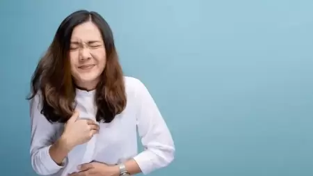 Perempuan Lebih Gampang Kena GERD? Kenali Trigger-nya dan Cara Amanin Lambung
