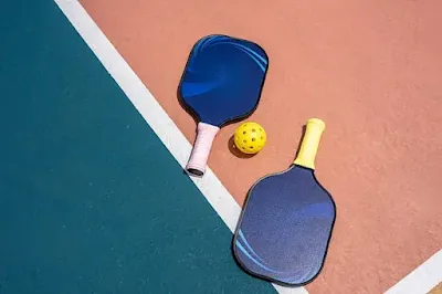 Panduan Pickleball Pemula: Dari Perlengkapan, Latihan, sampai Komunitas (Biar Mainnya Makin Seru!)