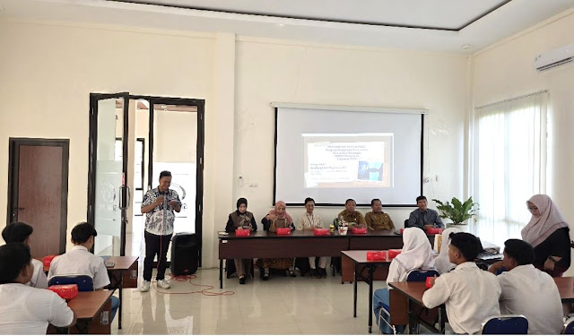 Siap Kerja di Era AI: Begini Cara SMK Latih Siswa Biar Nggak Cuma Jadi Pengguna Teknologi