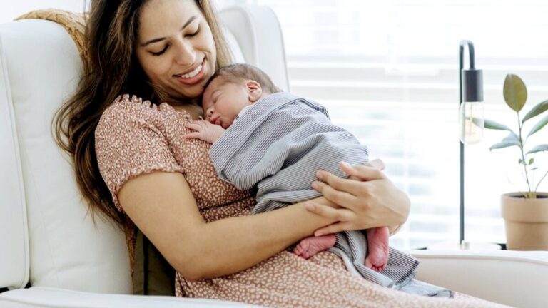6 Rahasia Perawatan Tubuh Ibu Modern: Dari Rambut Rontok Sampai Pola Makan Menyusui